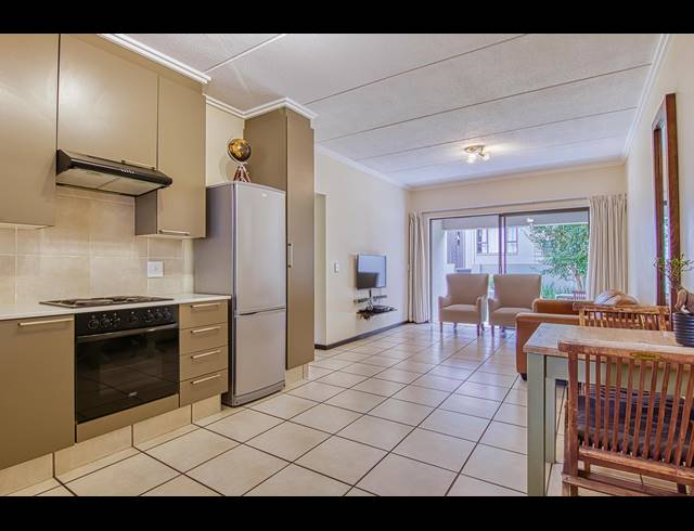 2 BEDROOM APARTMENT TO LET IN BRYANSTON